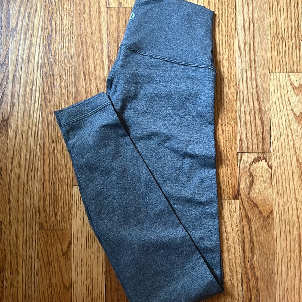 Lululemon wunder under 28”
